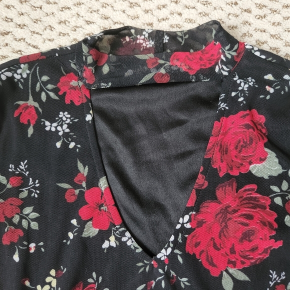 Almost Famous Floral Mesh Bodysuit - Picture 3 of 7